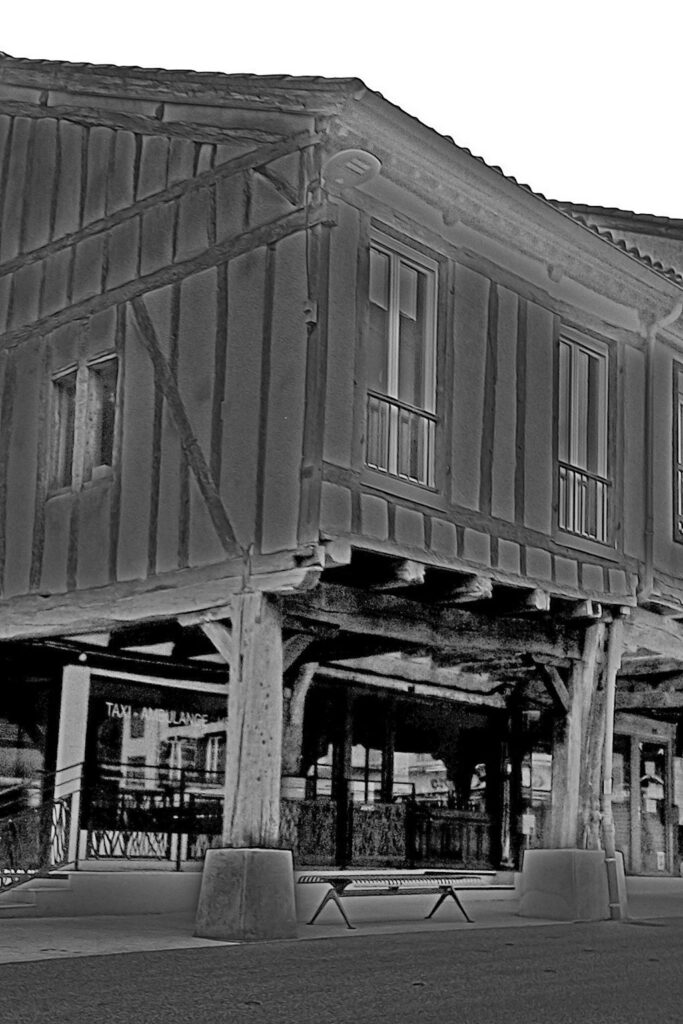 41 – EXPO 2024 – CM2 – Jules_Mathias_Steicy_Noah_8 Place de la Mairie